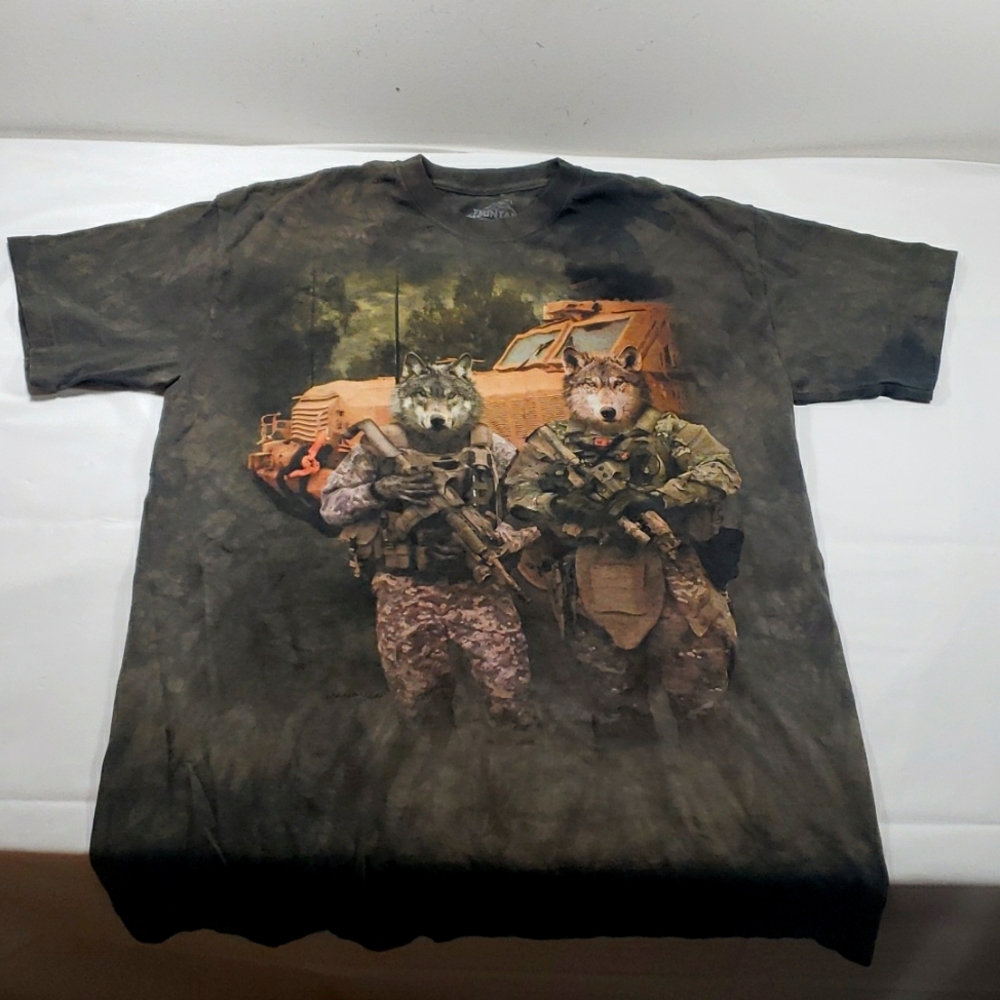 The Mountain Manimals 2011 Marines Army Wolves T Shirt